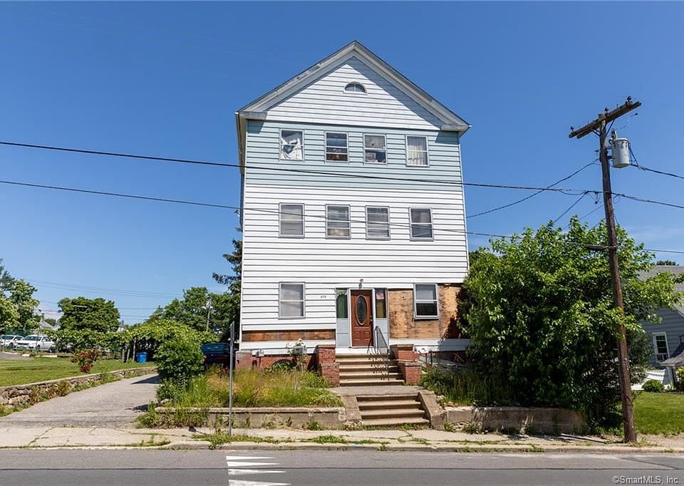 2nd image of 650 Congress Ave