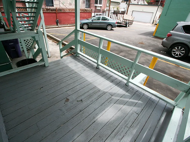 1144 N York St #104 — Photo 6