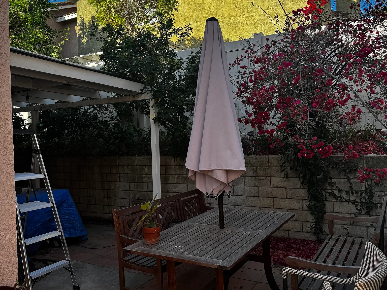 3 bed, 2.5 bath, 1450 sqft, $3,400 — Photo 4