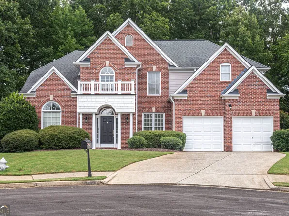 902 Daylight Cir, Lawrenceville, GA 30045