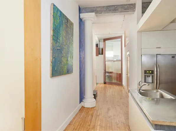 285 Lafayette Street image 7 of 11