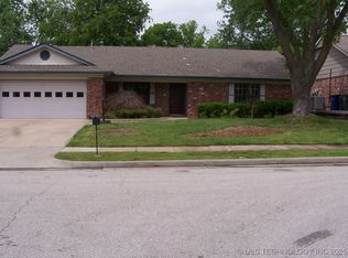7051 E 71st Ct, Tulsa, OK 74133