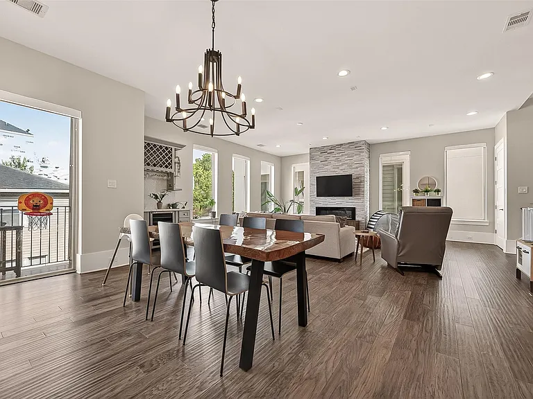 1810 Branard St #B — Photo 8