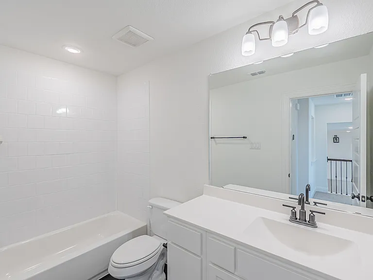3125 Casa Blanca St — Photo 7
