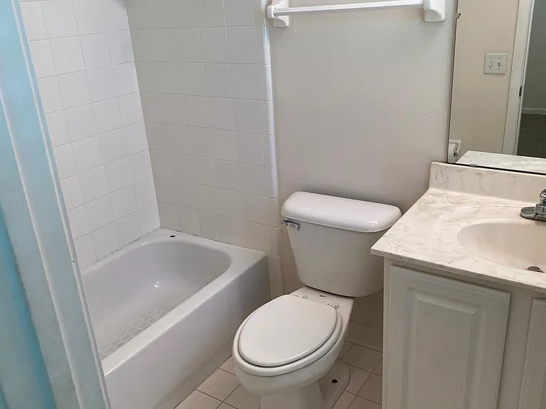 1188 Gano Ave #209 — Photo 7