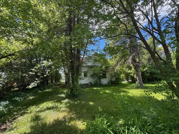 73 2nd St SE, Blackduck, MN 56630
