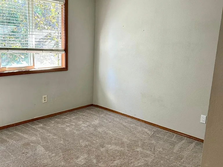 2855 SW Faith Ct — Photo 16