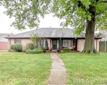 8250 E 33rd St, Tulsa, OK, 74145