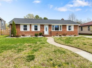 904 Williamsburg Rd, Colonial Heights, VA 23834