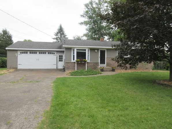 660 Summerset Dr, Jenison, MI 49428