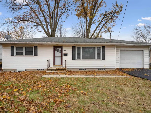1702 Hammond Ave, Waterloo, IA 50702