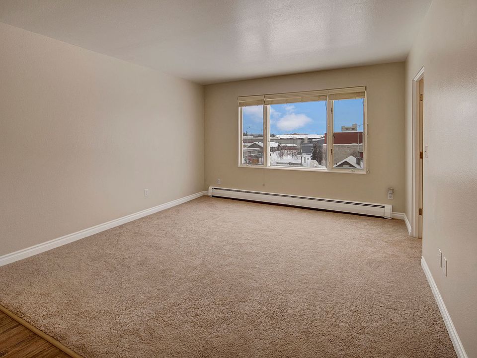 Century Plaza Apartments - Living Room