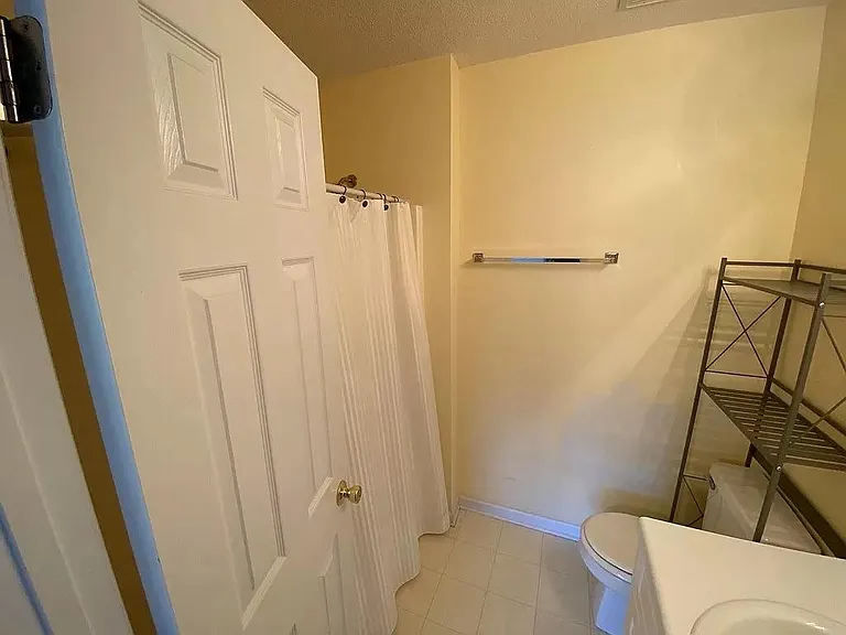 4710 Brookwood Dr — Photo 24