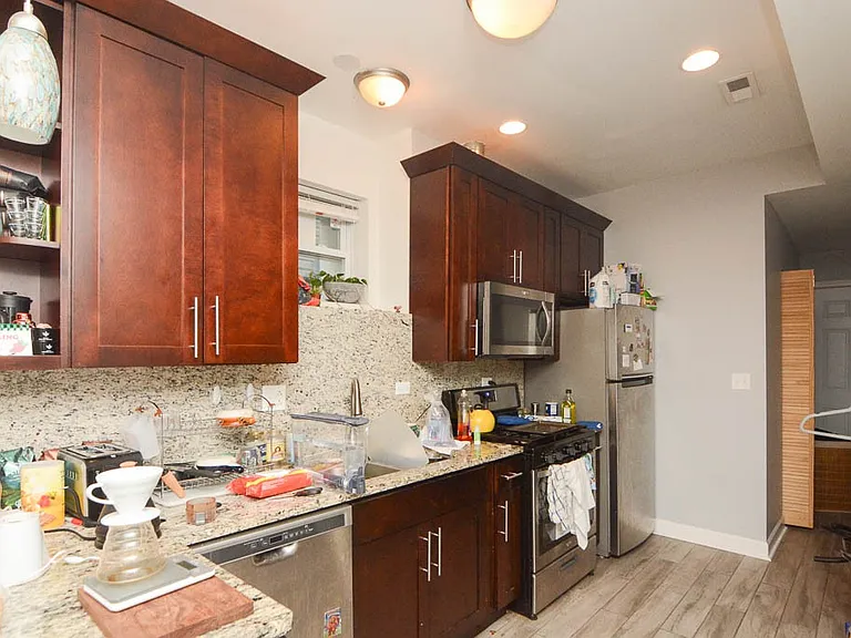 3751 W Diversey Ave #6C — Photo 4