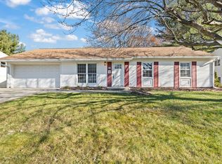 396 Lincolnshire Rd, Gahanna, OH 43230