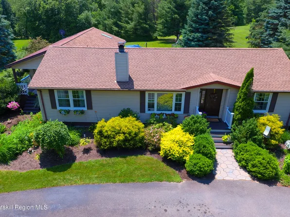 803 County Route 27, Ancram, NY 12502