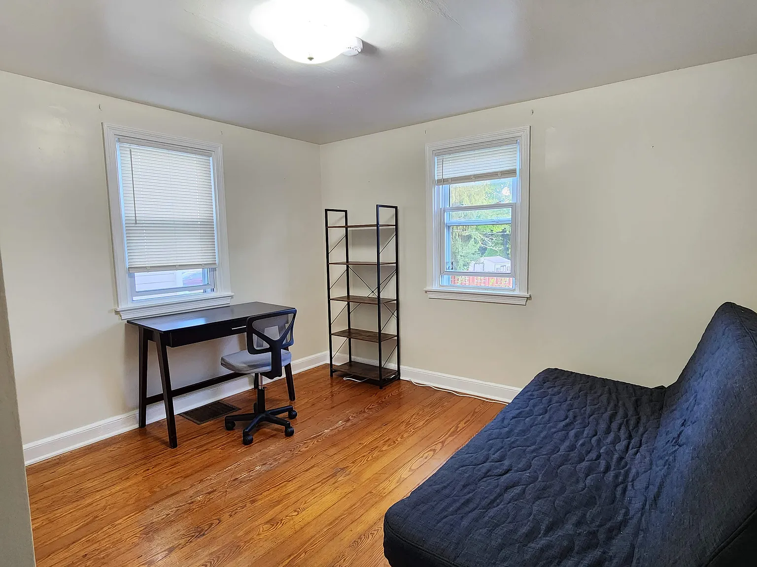 3 bed, 625 sqft, $800 — Photo 2