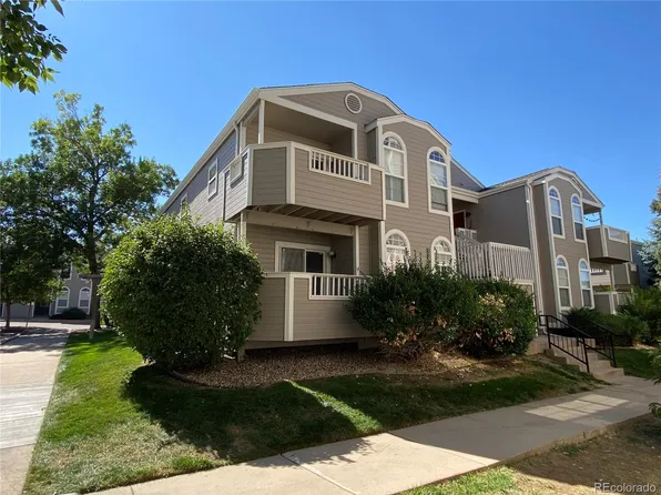 5708 W Asbury Place #102, Lakewood, CO 80227