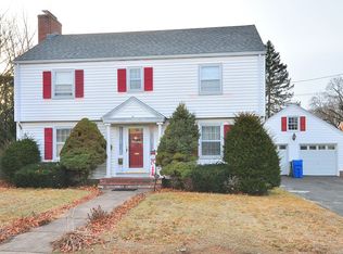 16 Benton St, Manchester, CT 06040