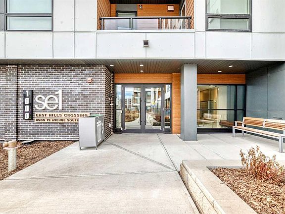 4th image of 8500 S 19th Ave SE #1104