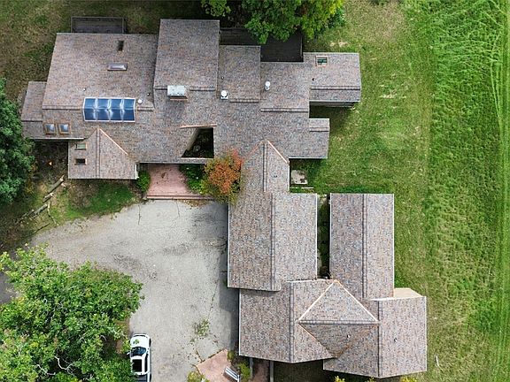 2nd image of 2551 Patterson Lake Rd