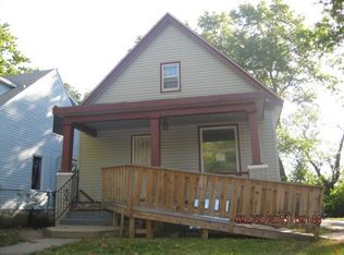 4121 Tracy Ave, Kansas City, MO 64110