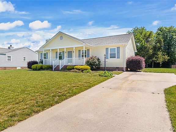 4th image of 4308 Cypress Dr