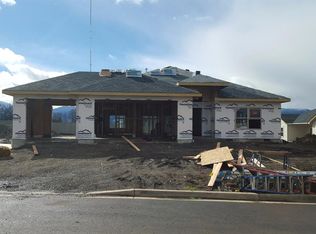3726 Arizona Dr, Medford, OR 97504