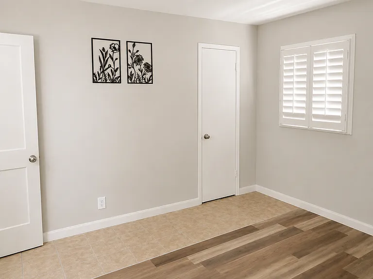 10612 Snow Heights Blvd NE — Photo 6