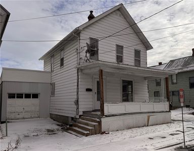 22 Charlotte Ave, Bradford, PA, 16701