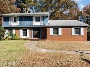 2100 Red Forest Rd, Greensboro, NC 27410