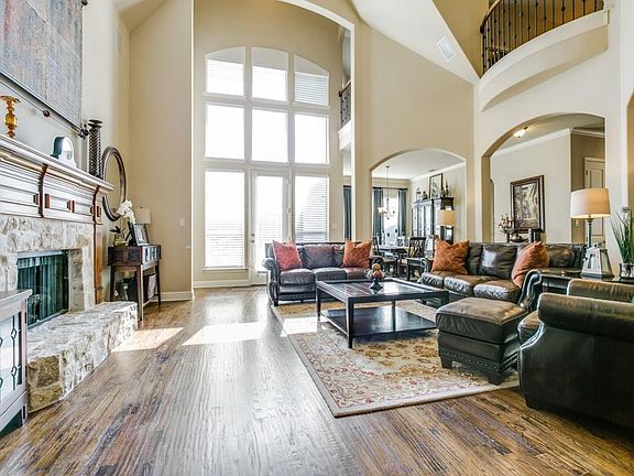 4th image of 414 Glenbrook Dr