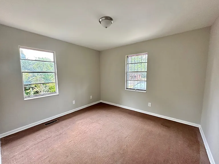 5301 Main St — Photo 6