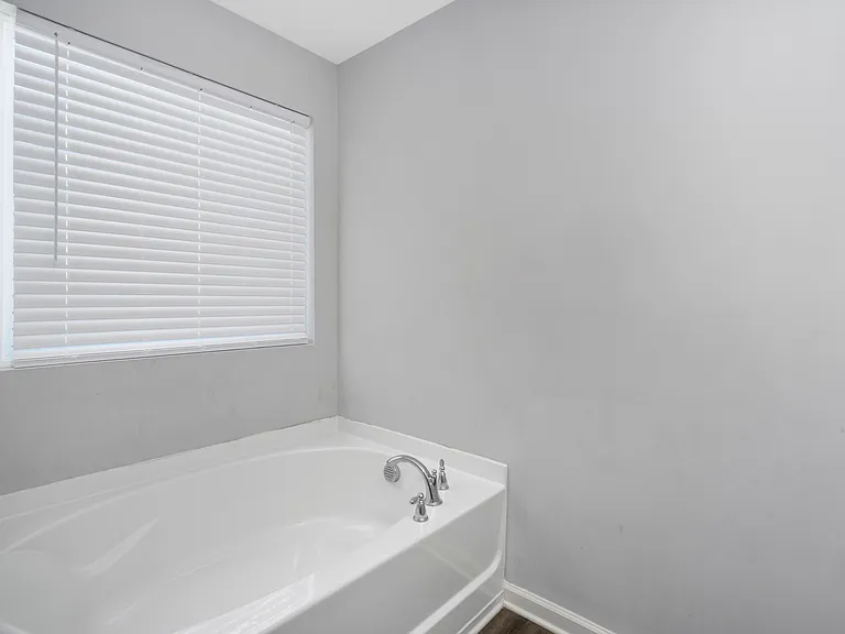 6313 Town Ln — Photo 18
