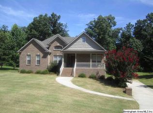 10214 Rising Fawn Cir, Warrior, AL 35180