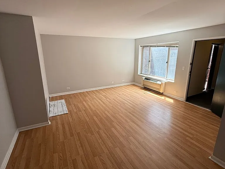 744 W Gordon Terrace — Photo 5