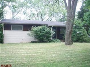 10400 Antrim Dr, Saint Louis, MO