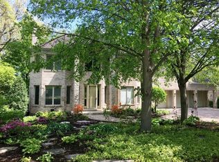 23W334 Hampton Cir, Naperville, IL 60540