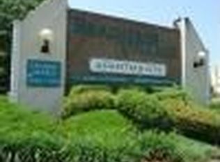 24 McCusker Dr APT 6, Braintree, MA 02184