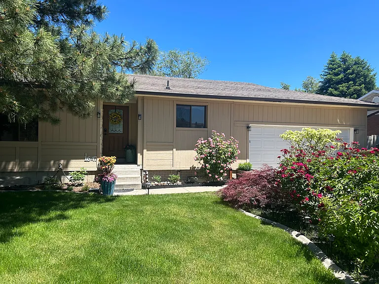 1647 E Stanley Dr — Photo 11