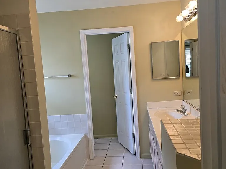 2135 Feldott Ln — Photo 15