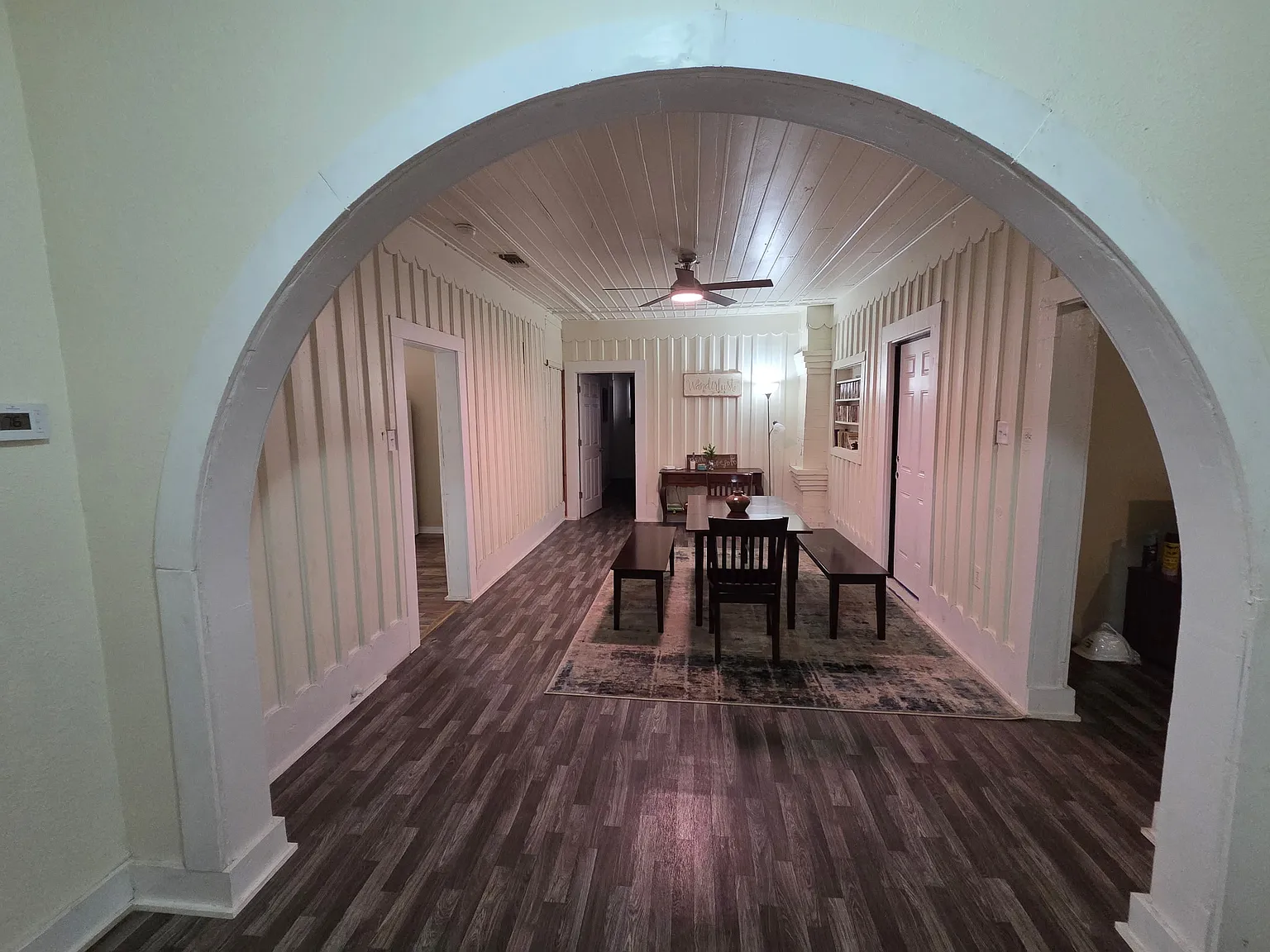3 bed, 2163 sqft, $2,300 — Photo 1