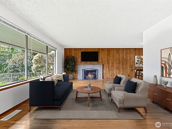 3rd image of 5119 194th (Veterans Way) Street SW