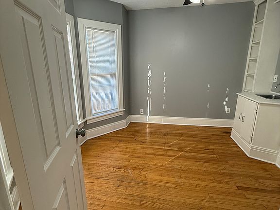 5th image of 4007 Warwick Blvd