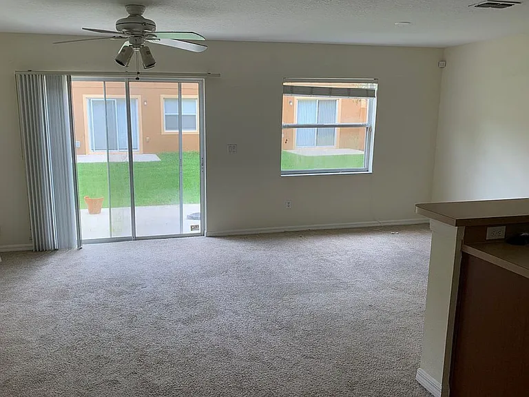 3816 Silverbell Loop — Photo 3