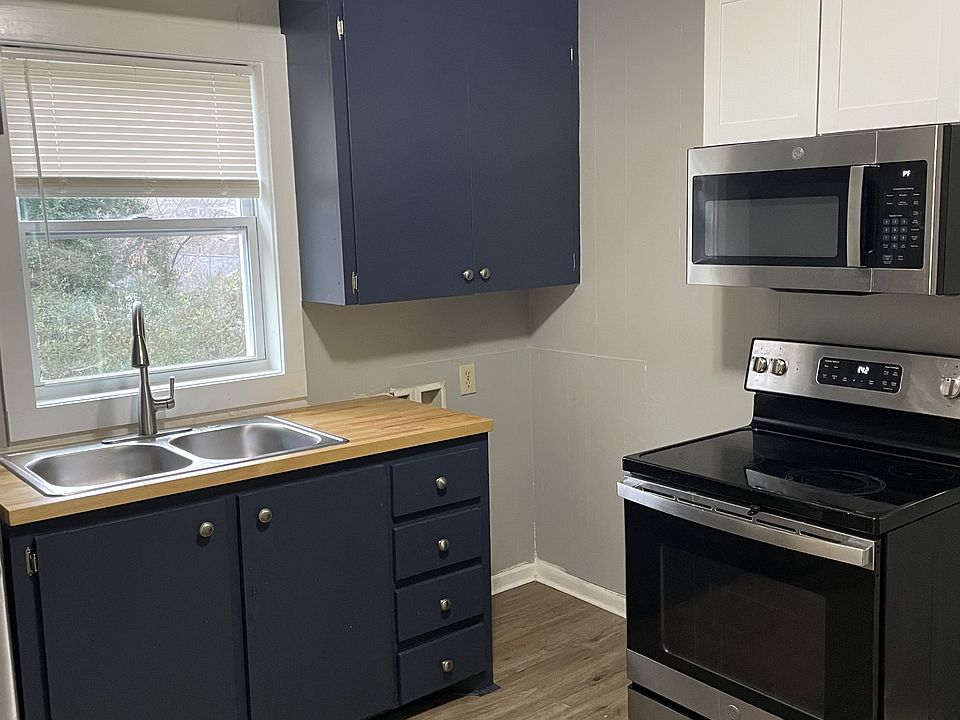 1st image of 326 Mountain View St #B-1