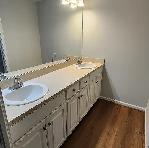 4525 Village Ct — Photo 26