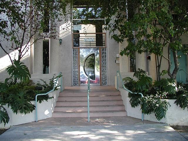 Sunset Pointe Condominiums-640 W 4 St 314-Downtown Long Beach CA
