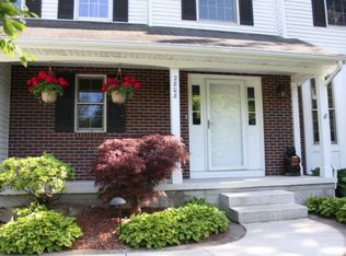2808 N Cedaridge Dr, Midland, MI 48642