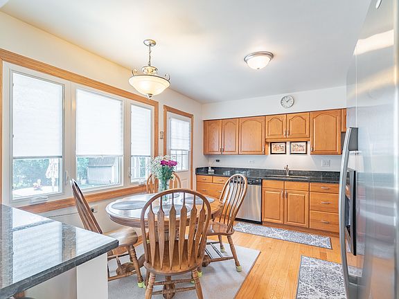 5th image of 509 Briarwood Ln